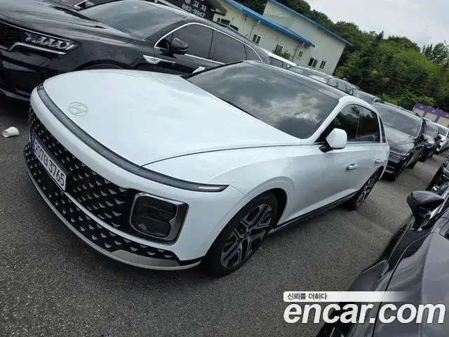 Hyundai Grandeur Hybrid 2023 — ფოტო 17/20