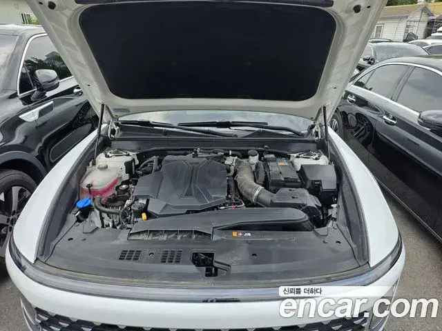 Hyundai Grandeur Hybrid 2023 — ფოტო 2/20