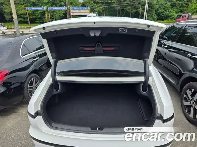 Hyundai Grandeur Hybrid 2023 — ფოტო 20/20