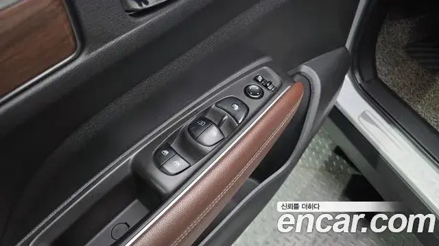 Renault Samsung QM6 2020 — ფოტო 13/32