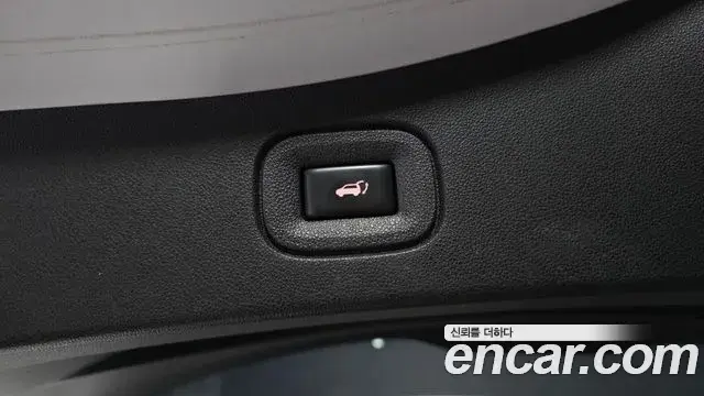 Renault Samsung QM6 2020 — ფოტო 23/32