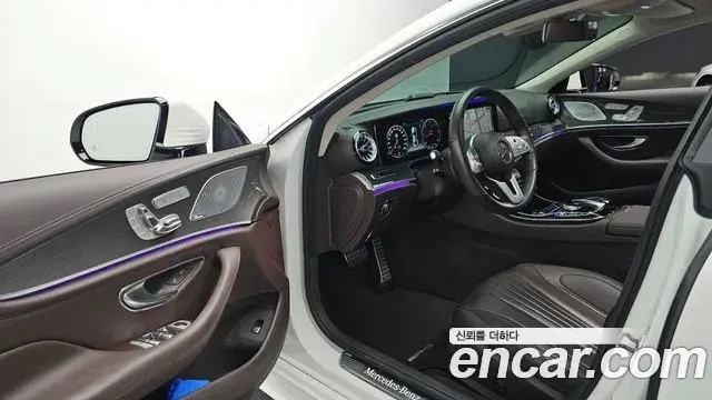 Mercedes-Benz CLS-Class 2019 — Photo 30/35
