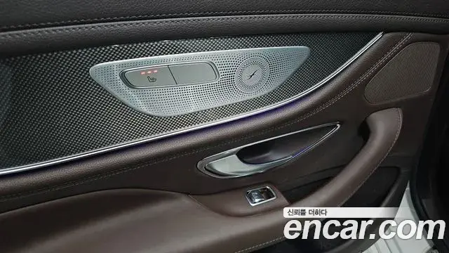 Mercedes-Benz CLS-Class 2019 — Photo 13/35