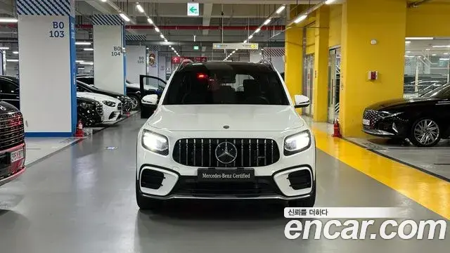 Mercedes-Benz GLB-Class 2025 — Фото 1/20