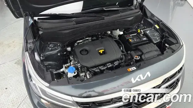 Kia Seltos 2025 — ფოტო 6/32