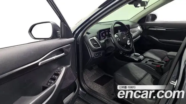 Kia Seltos 2025 — ფოტო 4/32