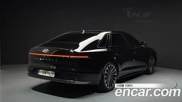 Hyundai Grandeur Hybrid 2023 — Şəkil 7/20