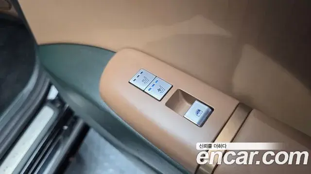 Hyundai Grandeur Hybrid 2023 — Şəkil 2/20