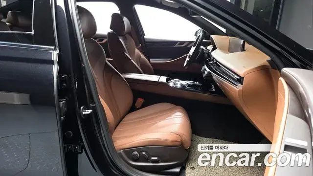Genesis G80 2022 — ფოტო 16/34