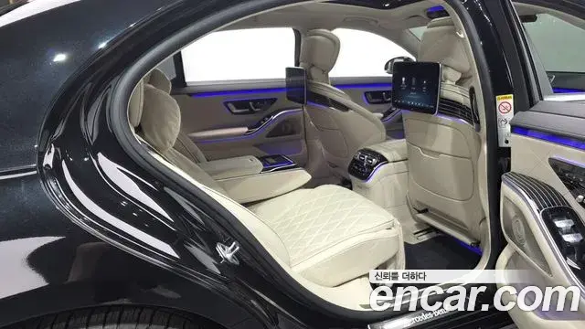 Mercedes-Benz S-Class 2023 — Şəkil 10/20