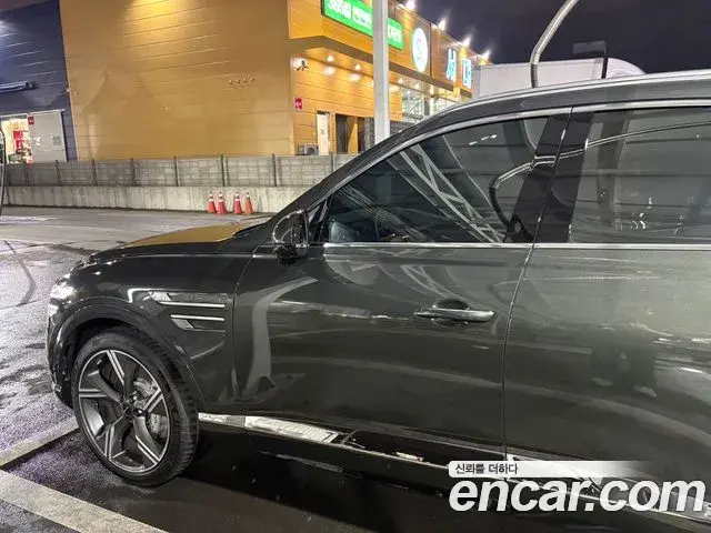 Genesis GV80 2025 — ფოტო 9/18