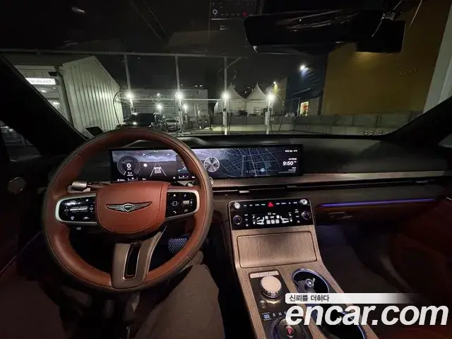 Genesis GV80 2025 — ფოტო 17/18