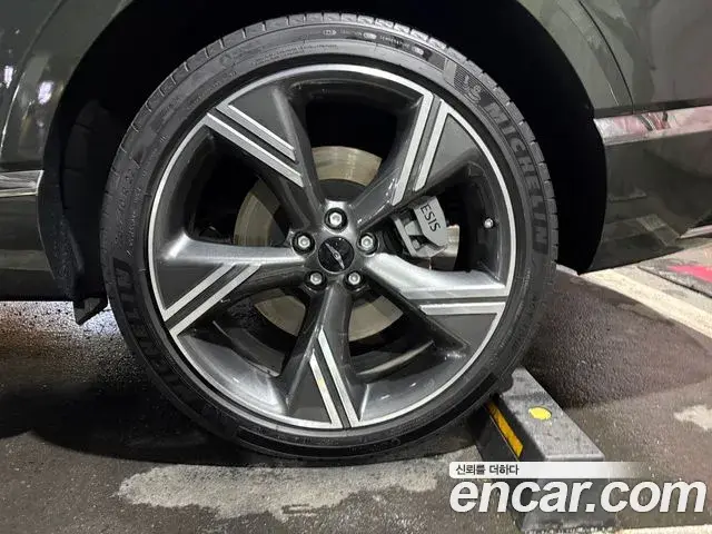 Genesis GV80 2025 — ფოტო 7/18