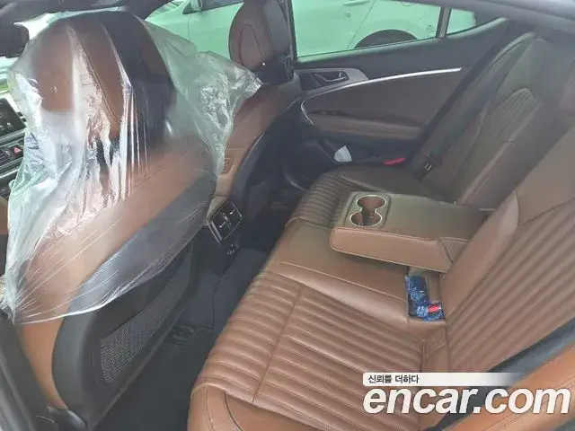 Genesis G70 2020 — Photo 4/10