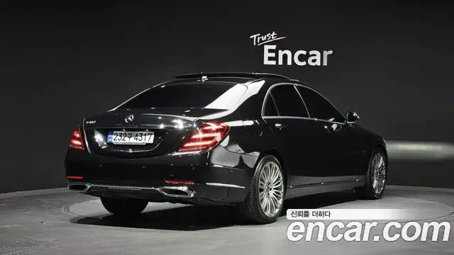 Mercedes-Benz S-Class 2018 — ფოტო 8/20