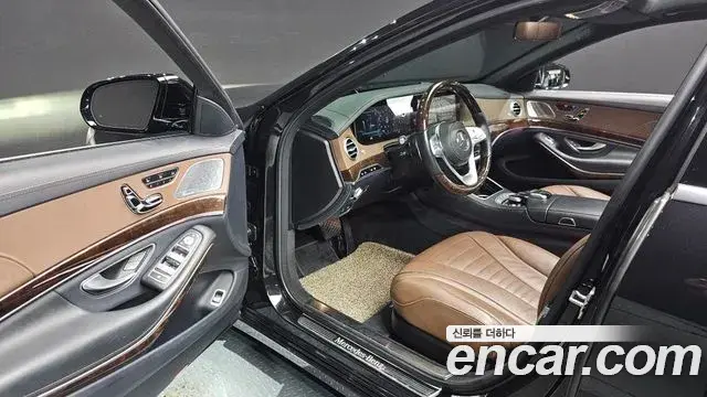 Mercedes-Benz S-Class 2018 — ფოტო 9/20