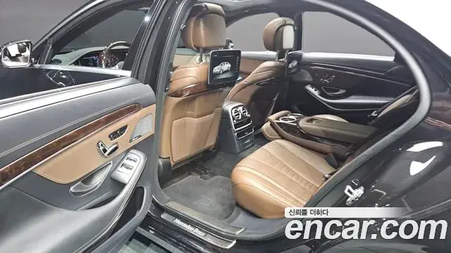 Mercedes-Benz S-Class 2018 — ფოტო 11/20