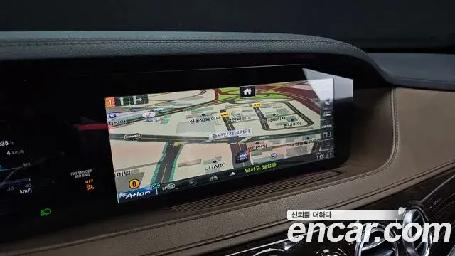 Mercedes-Benz S-Class 2018 — ფოტო 13/20