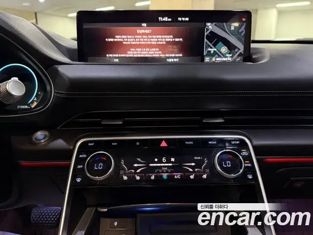 Genesis GV80 2020 — Şəkil 18/20
