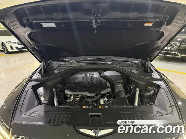 Genesis GV80 2020 — Şəkil 9/20