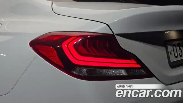 Genesis G70 2018 — Photo 5/35