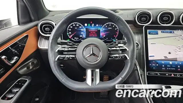 Mercedes-Benz GLC-Class 2024 — Фото 16/20