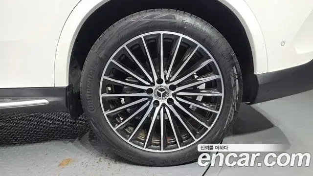 Mercedes-Benz GLC-Class 2024 — ფოტო 31/35