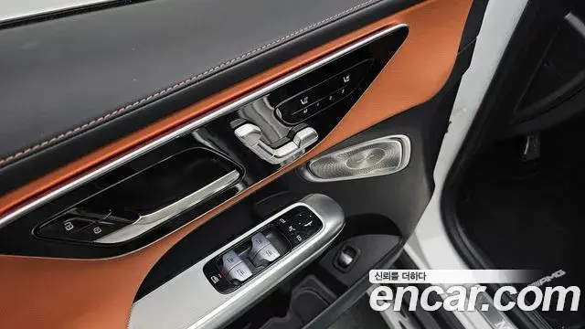 Mercedes-Benz GLC-Class 2024 — ფოტო 16/35