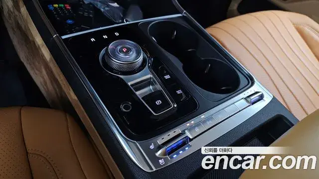 Kia Carnival 2024 — Фото 9/20