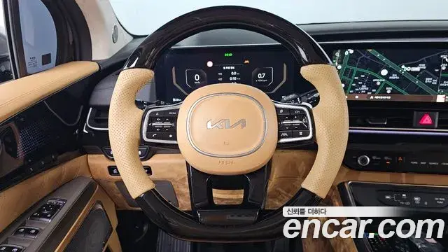 Kia Carnival 2024 — Фото 13/20