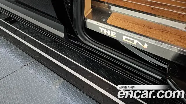 Kia Carnival 2024 — Photo 8/32