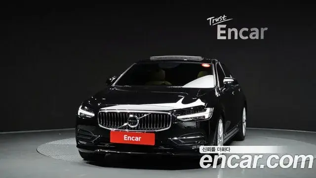 Volvo S90 2019 — Photo 4/37