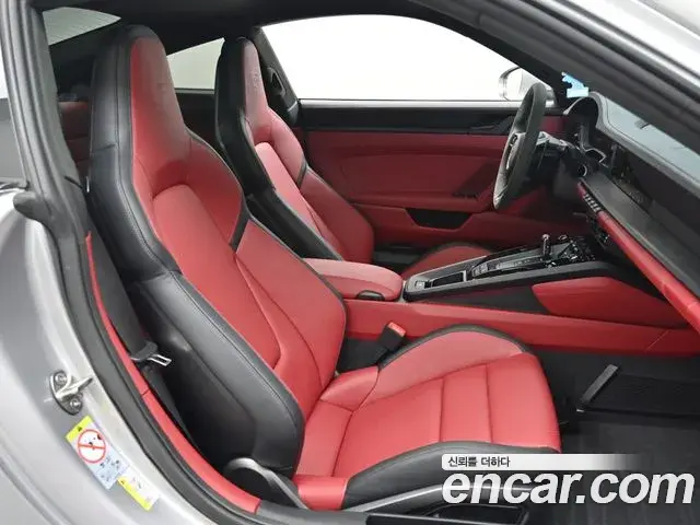 Porsche 911 2025 — Şəkil 10/20