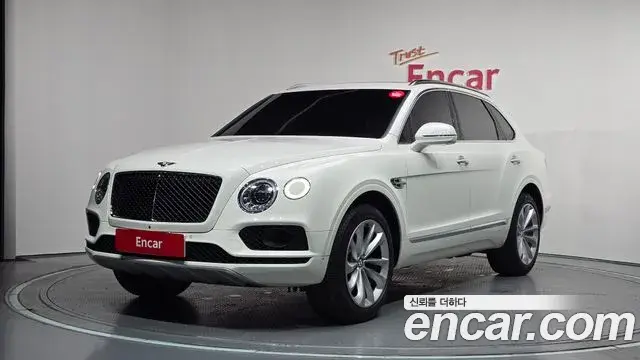 Bentley Bentayga 2020 — Photo 2/20