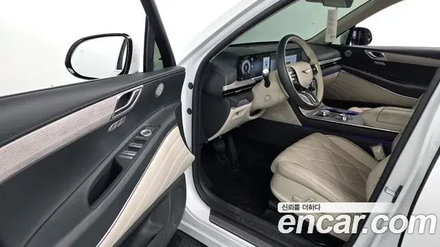 Genesis GV80 2023 — Şəkil 13/20