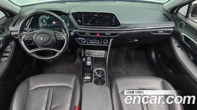 Hyundai Sonata 2019 — Фото 7/20