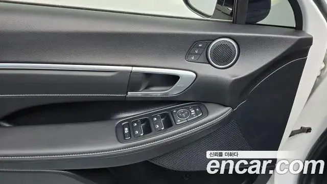 Hyundai Sonata 2019 — Фото 20/20