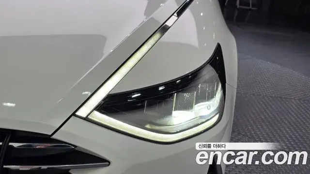 Hyundai Sonata Hybrid 2019 — Şəkil 30/34