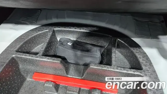 Hyundai Sonata Hybrid 2019 — Şəkil 25/34