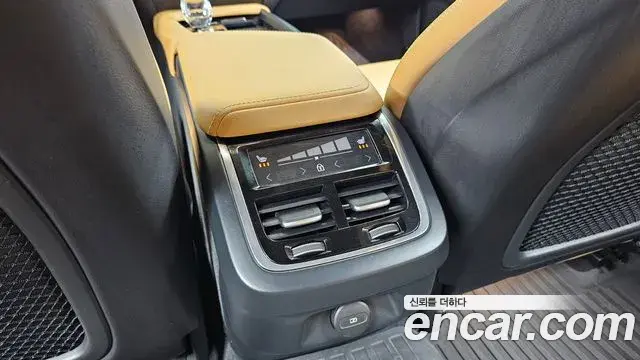Volvo V60 Cross Country 2024 — ფოტო 9/34