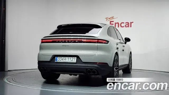 Porsche Cayenne 2024 — Фото 4/20