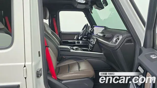 Mercedes-Benz G-Class 2021 — Şəkil 27/34