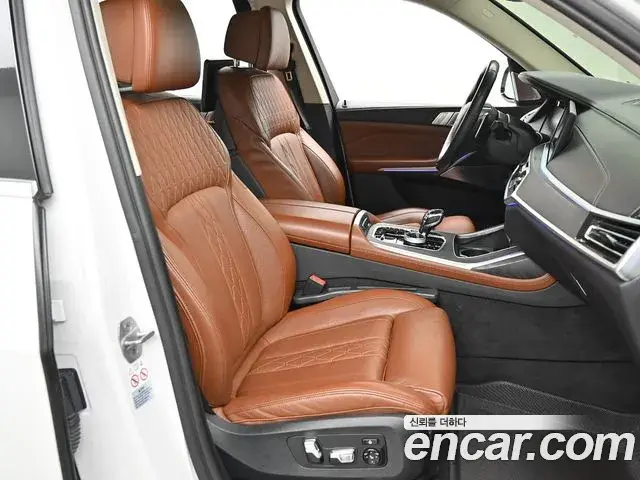BMW X7 2021 — ფოტო 12/20