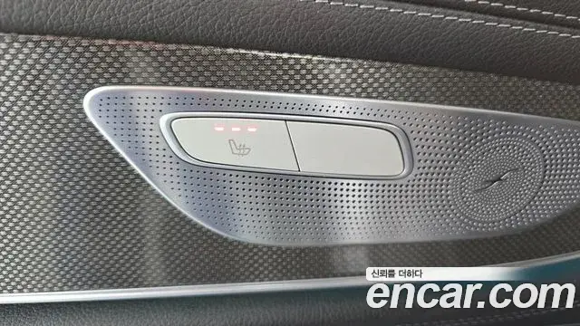 Mercedes-Benz CLS-Class 2019 — Şəkil 28/33