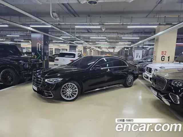 Mercedes-Benz S-Class 2022 — Фото 1/15