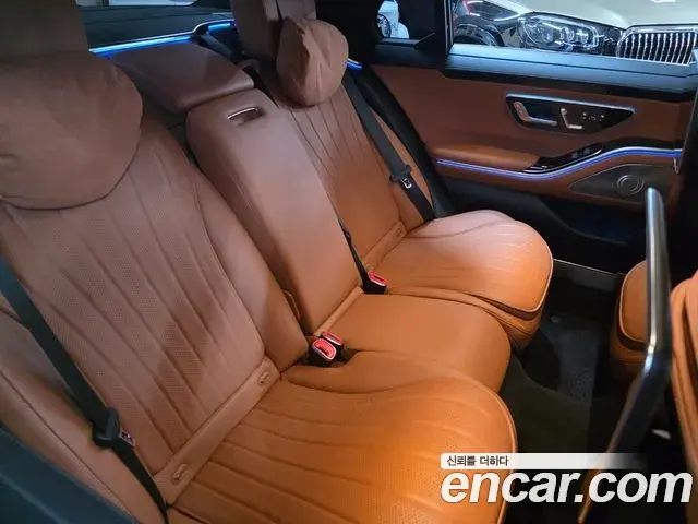 Mercedes-Benz S-Class 2022 — Фото 8/15
