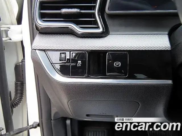 Kia Sportage 2021 — Şəkil 17/18