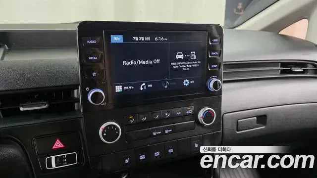 Hyundai Staria 2022 — Фото 13/20