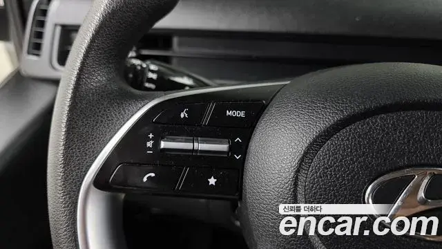 Hyundai Staria 2022 — Фото 17/20