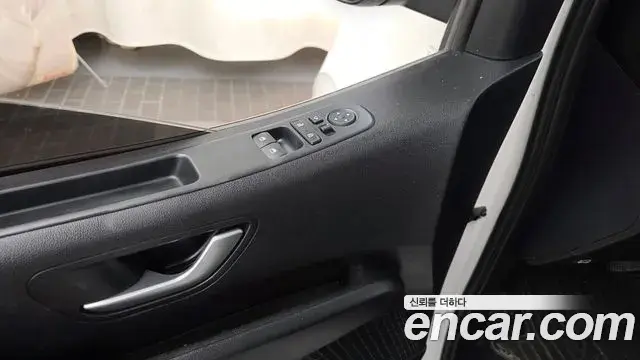 Hyundai Staria 2022 — Şəkil 6/31